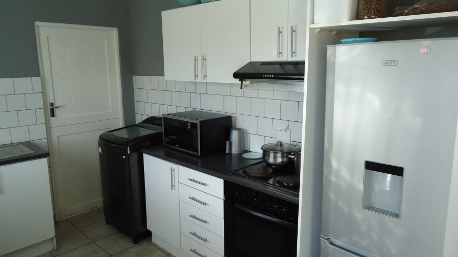 13 Bedroom Property for Sale in Belhar Western Cape